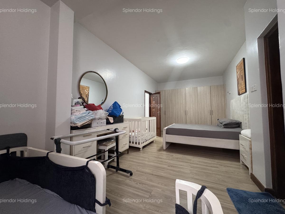 Serviced 2 Bed Apartment with En Suite in Thika Road - 4