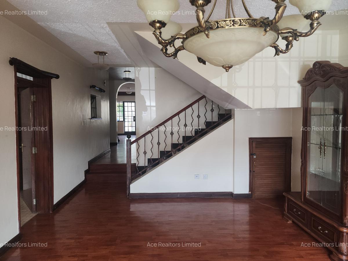 4 Bed Villa with En Suite at Laikipia Road - 2