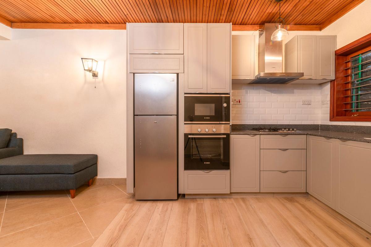 2 Bed Townhouse with En Suite in Kyuna - 4