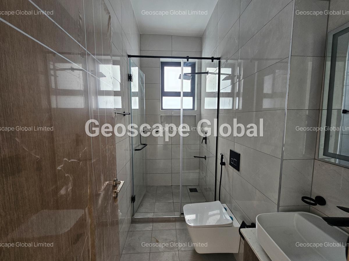 2 Bed Apartment with En Suite in Brookside - 9