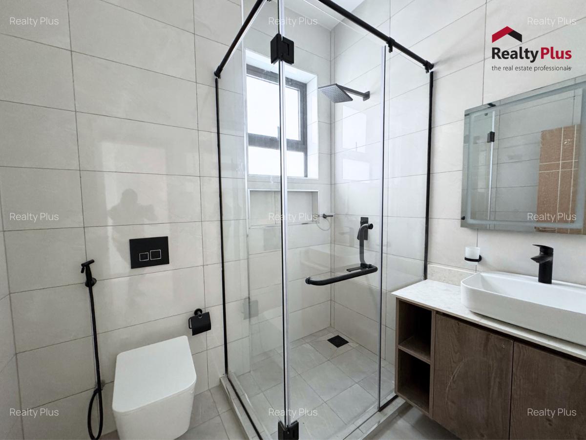 3 Bed Apartment with En Suite at Brookeside Drive - 2