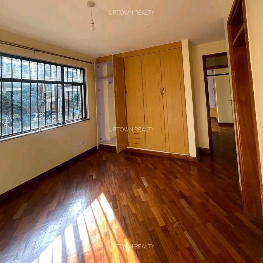 2 Bed Apartment with En Suite at Kilimani - 10