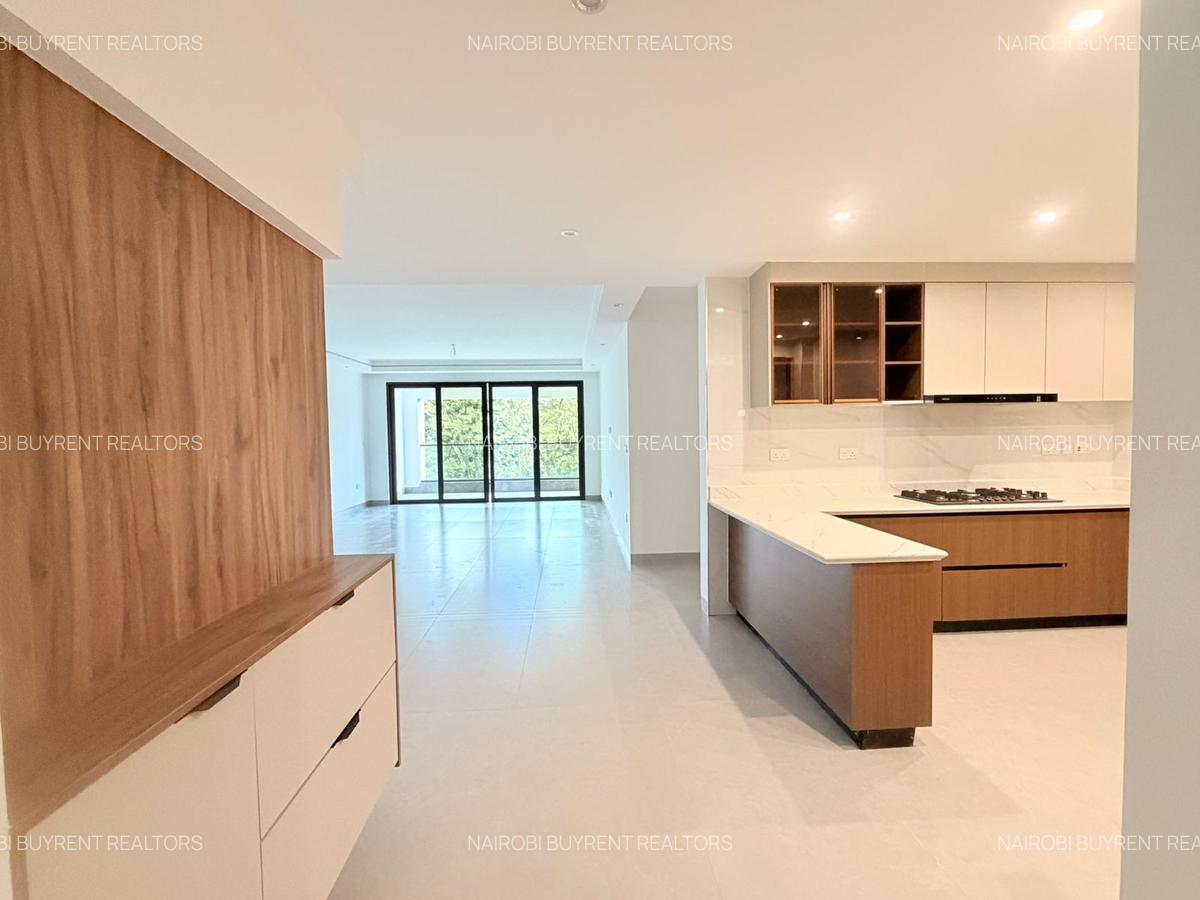 3 Bed Apartment with En Suite in Westlands Area - 3