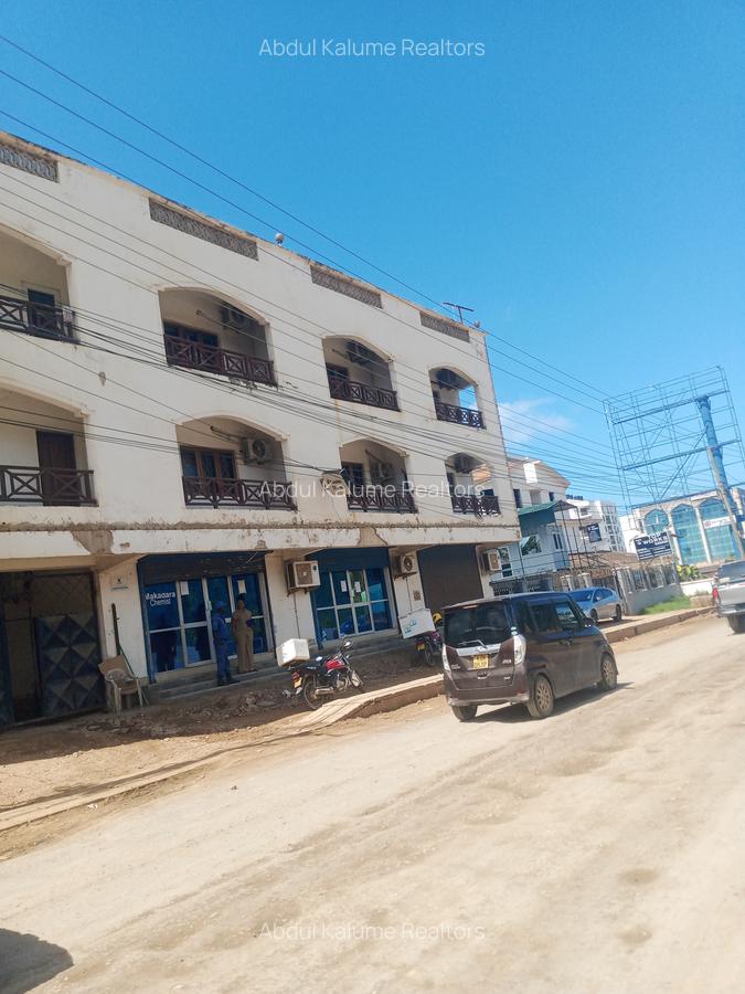 Serviced 10 Bed Apartment with En Suite at Nyali - 5