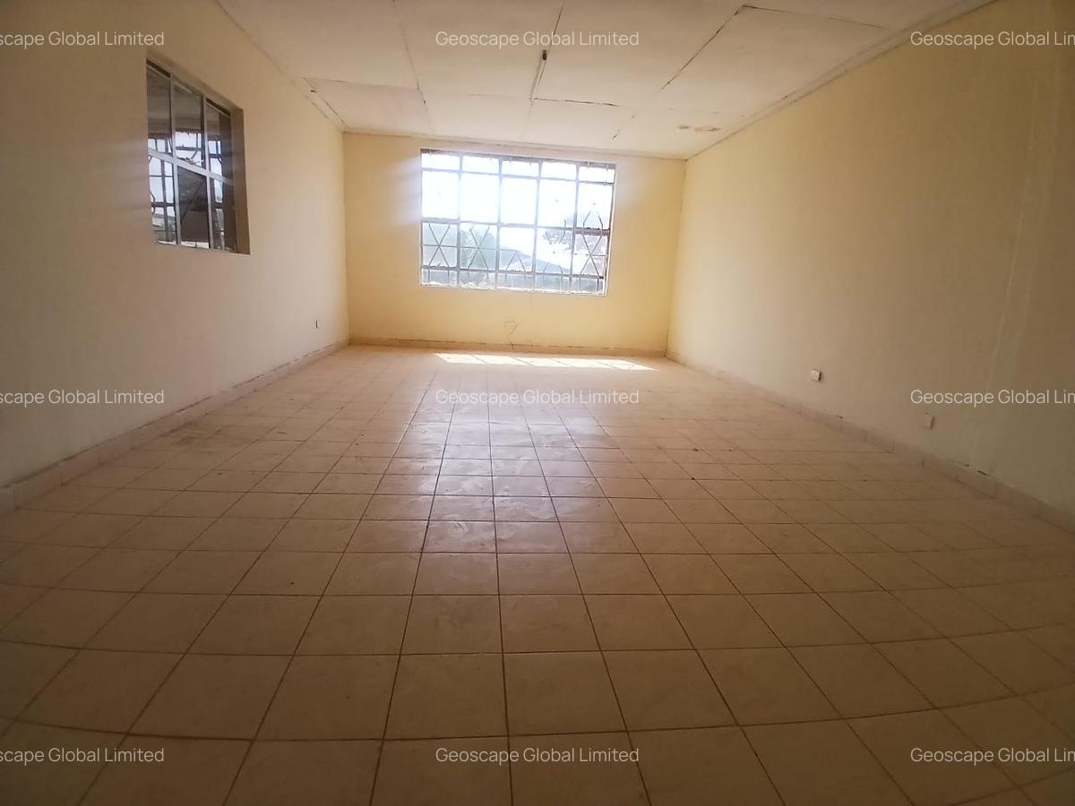 5,546 ft² Warehouse with Parking in Mlolongo - 2