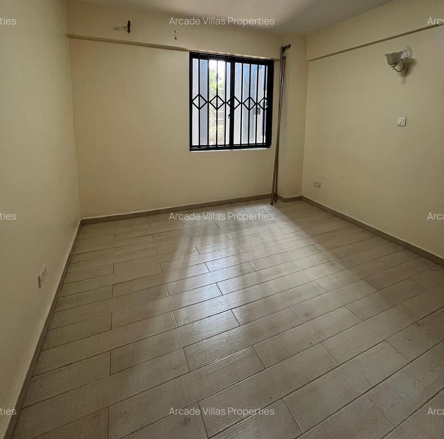 2 Bed Apartment with En Suite in Kileleshwa - 5