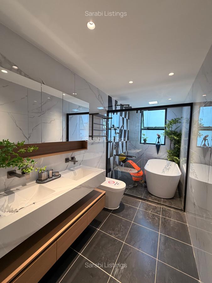 4 Bed Apartment with En Suite in Westlands Area - 18
