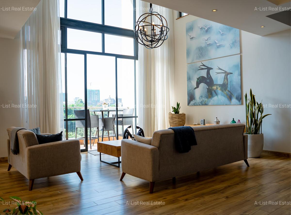 4 Bed Apartment with En Suite at Riverside Drive - 1