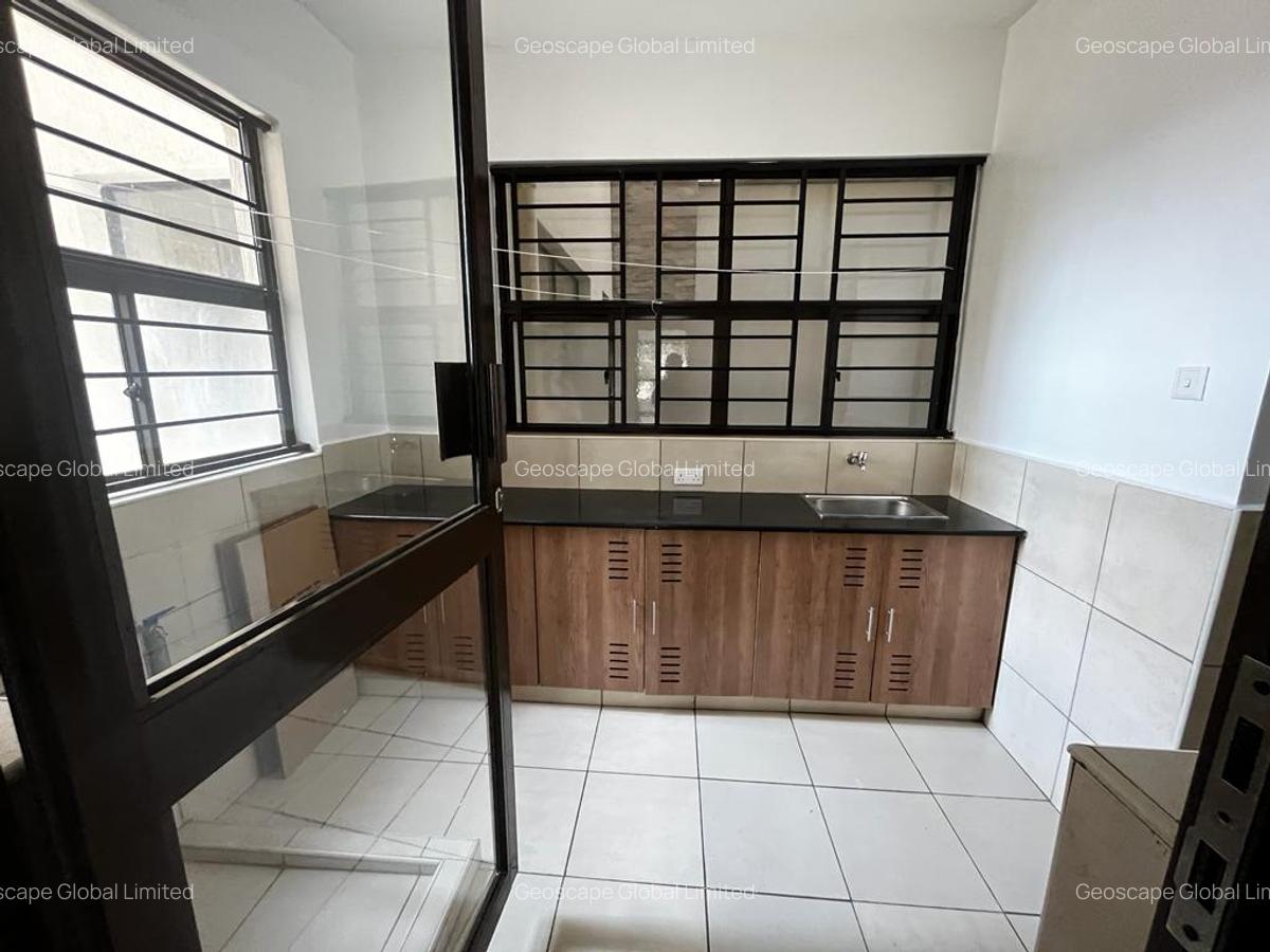 3 Bed Apartment with En Suite in General Mathenge - 4
