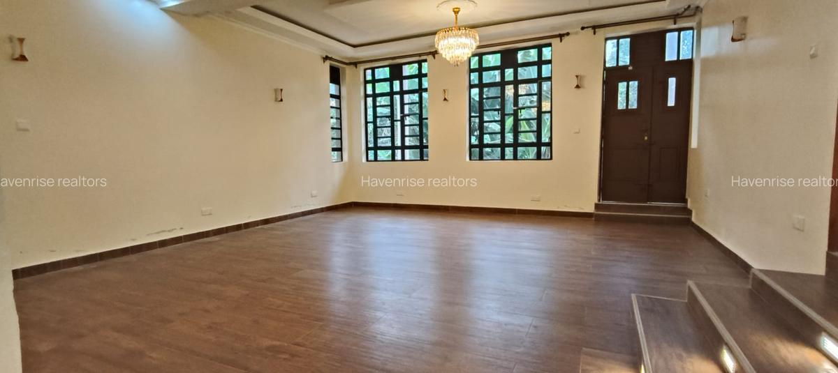 5 Bed House at Kitusuru - 4
