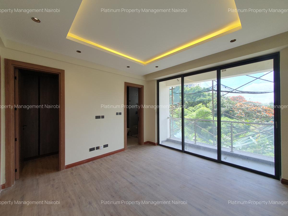 4 Bed Apartment with En Suite at Off General Mathenge Drive - 12