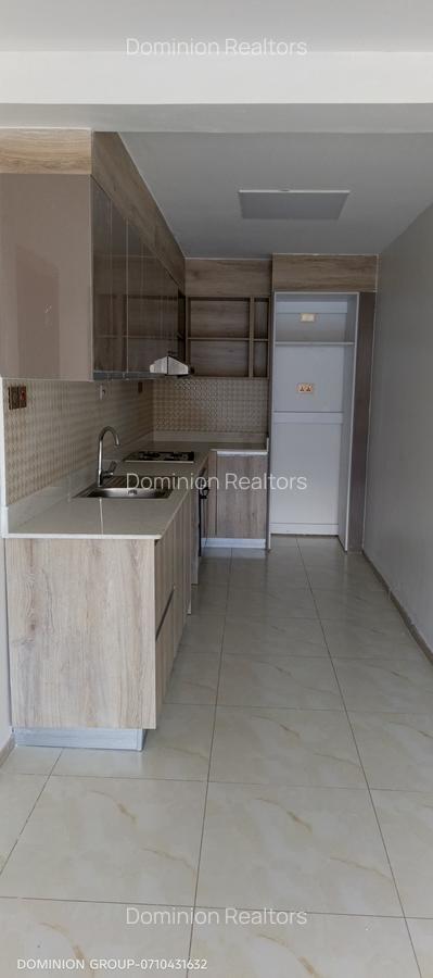 1 Bed Apartment with En Suite at Sports Road - 7