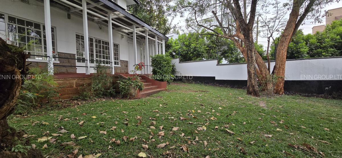 3 Bed House with En Suite at Off James Gichuru - 17