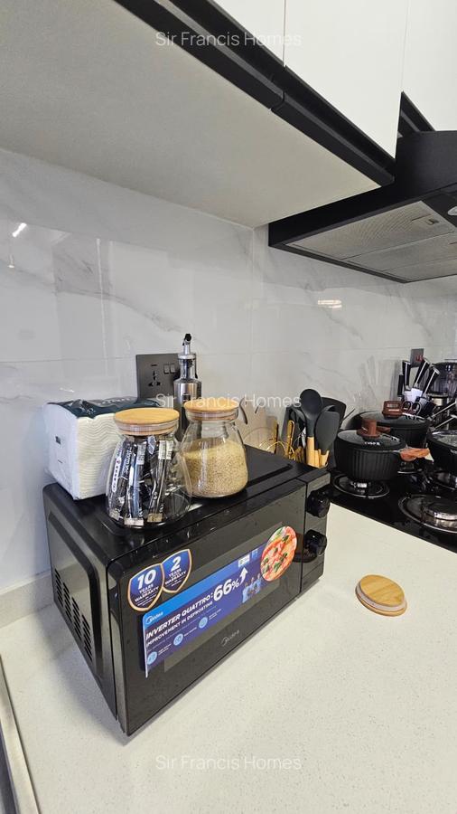Serviced 2 Bed Apartment with En Suite at Valley Arcade - 14