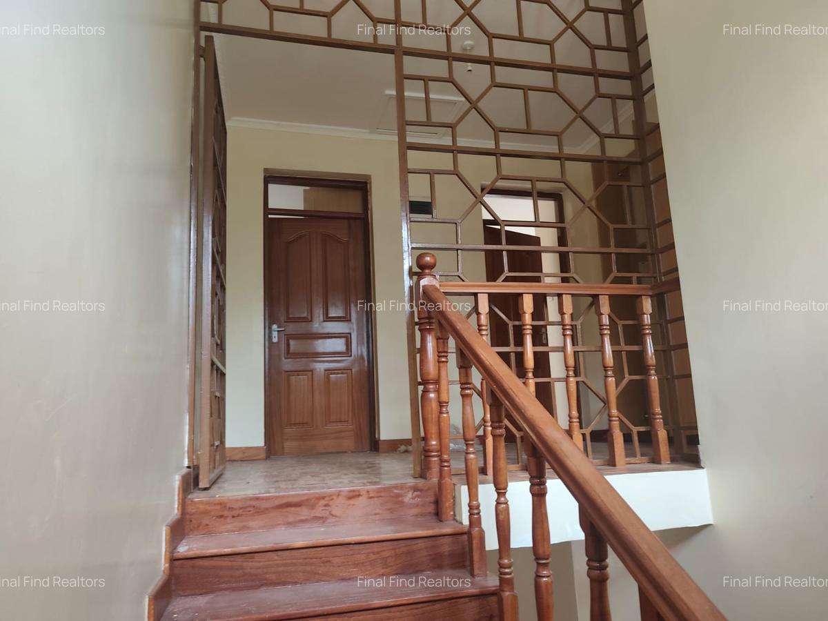 4 Bed Townhouse with En Suite in Kitisuru - 4