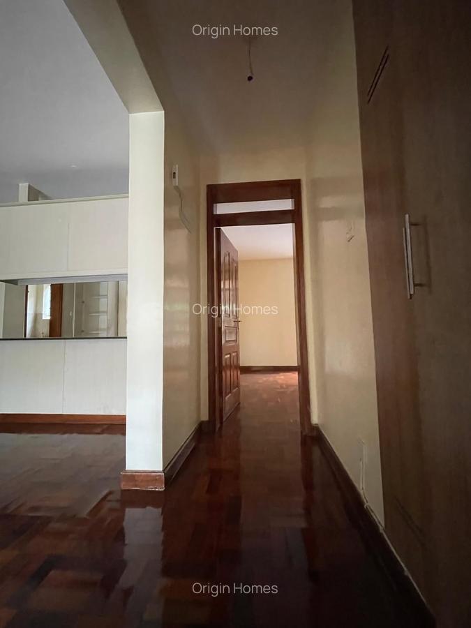 2 Bed Apartment with En Suite at Riverside Drive - 7