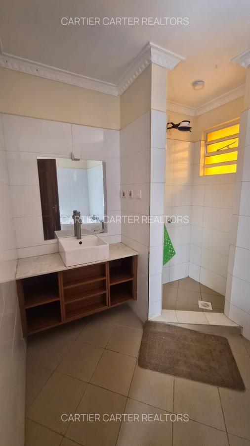 4 Bed Townhouse with En Suite in Kiambu Road - 11