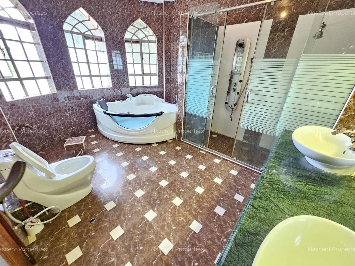 5 Bed House with En Suite in Nyari - 16