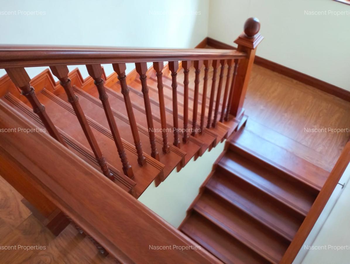 5 Bed House with En Suite in Gigiri - 12