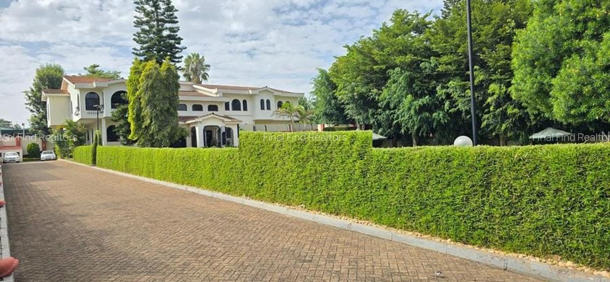 Commercial Property with Service Charge Included in Gigiri - 12