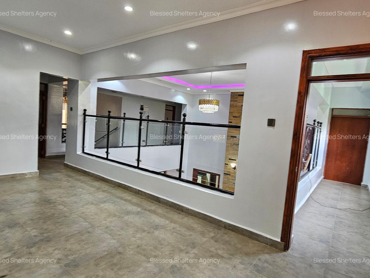 4 Bed Villa with En Suite in Kiambu Road - 15