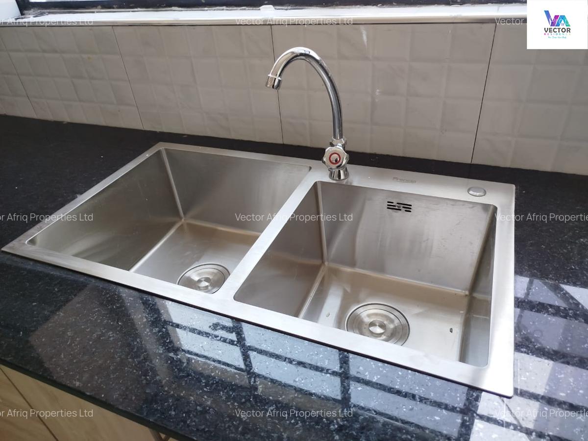3 Bed House with En Suite in Kitengela - 10