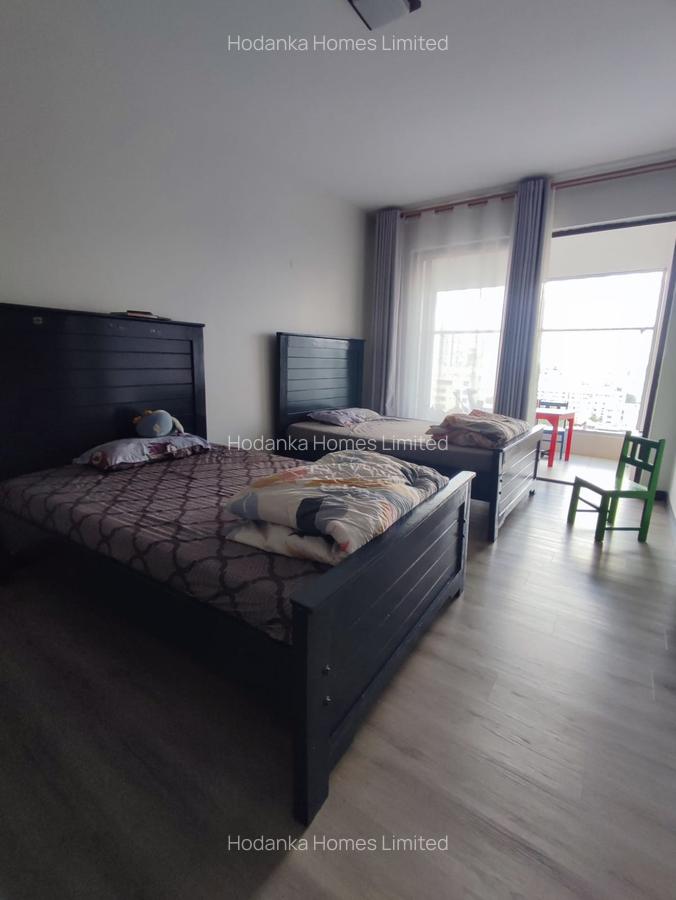 5 Bed Apartment with En Suite in Parklands - 11