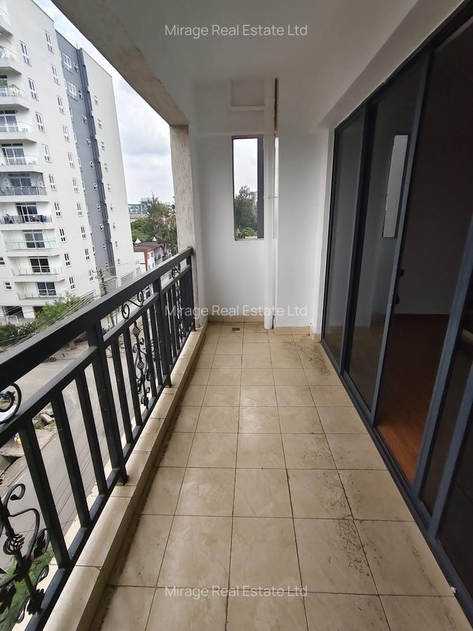 3 Bed Apartment with Swimming Pool in Hurlingham - 15