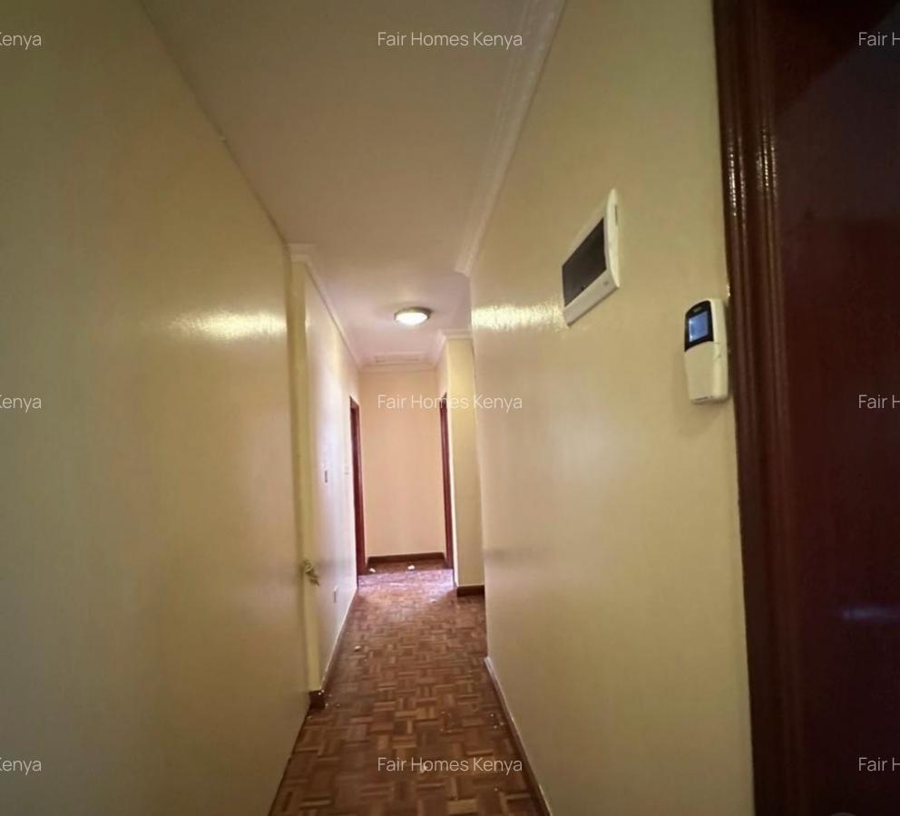 4 Bed Townhouse with En Suite at Chalbi Drive - 5