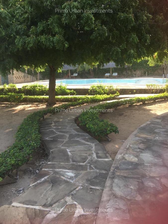 2 Bed House with En Suite in Watamu - 16