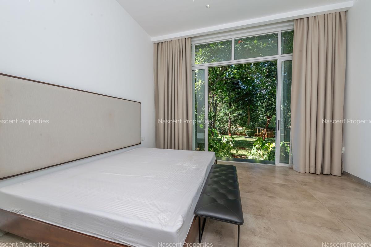 4 Bed House with En Suite in Runda - 7