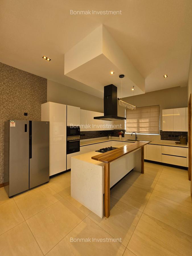 4 Bed Townhouse with En Suite at Loresho - 7