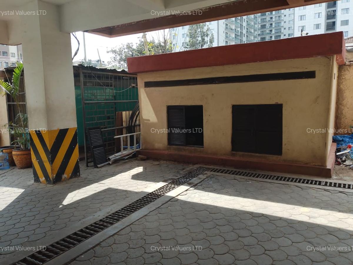 3 Bed Apartment with En Suite in Kilimani - 7