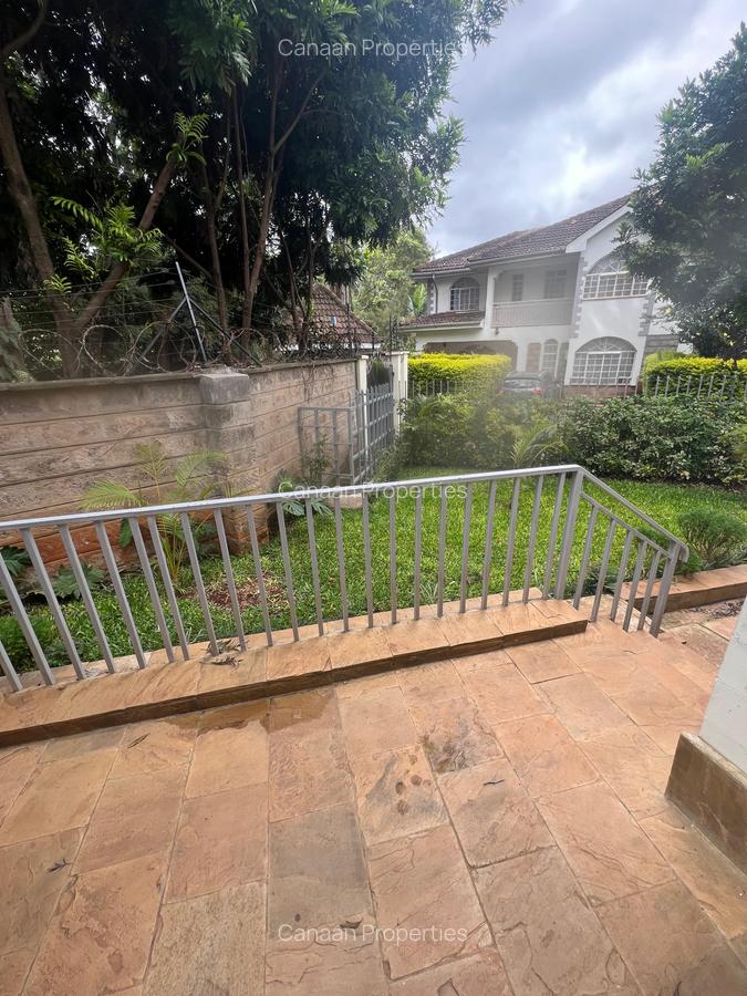 4 Bed Townhouse with En Suite in Lavington - 11