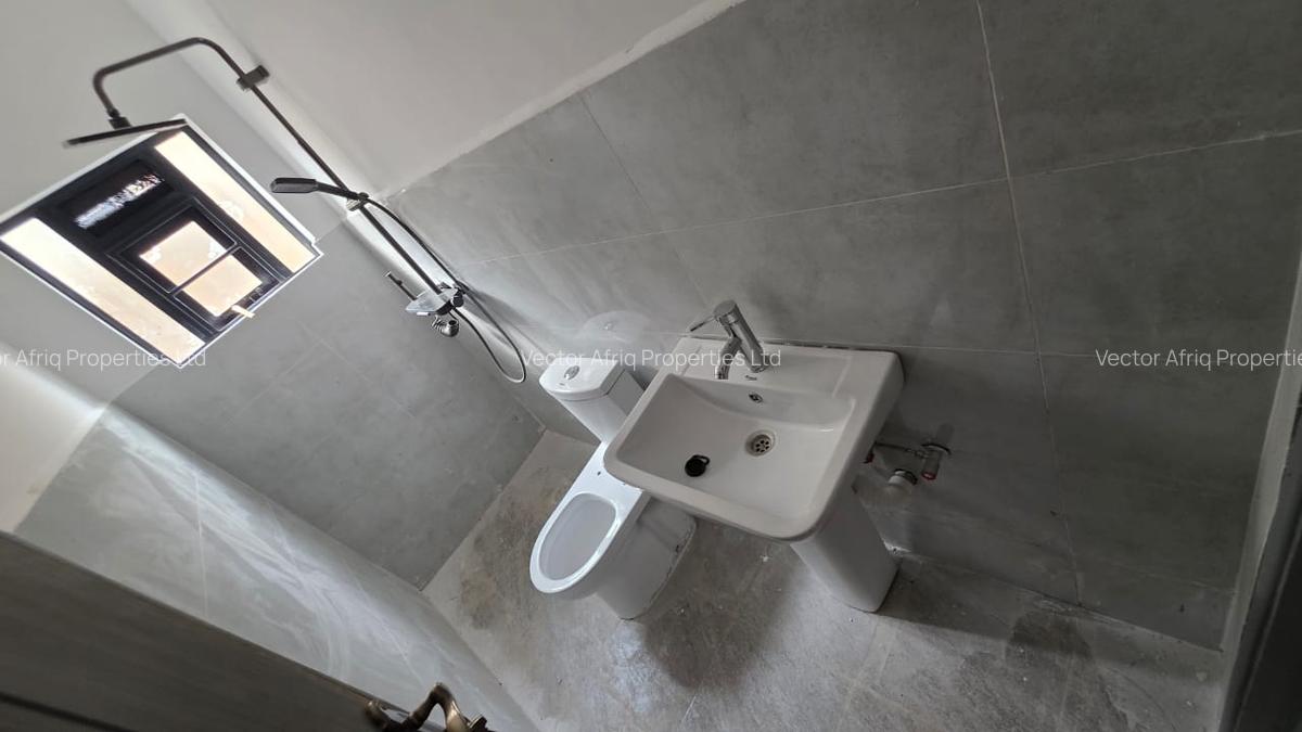 4 Bed House with En Suite in Ongata Rongai - 11
