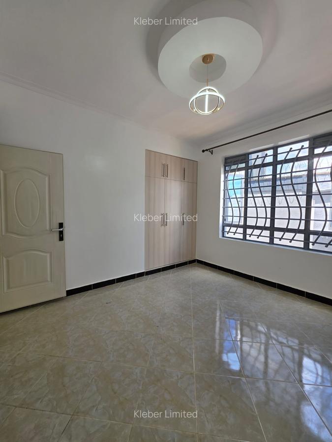 4 Bed House with En Suite in Ruiru - 12