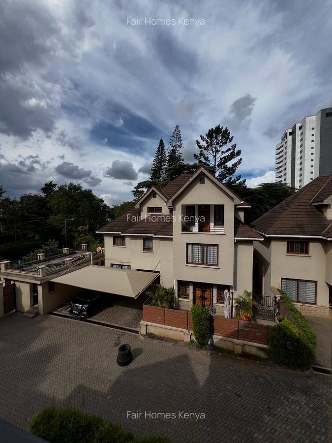 5 Bed Townhouse with En Suite at Kaputei Gardens - 1
