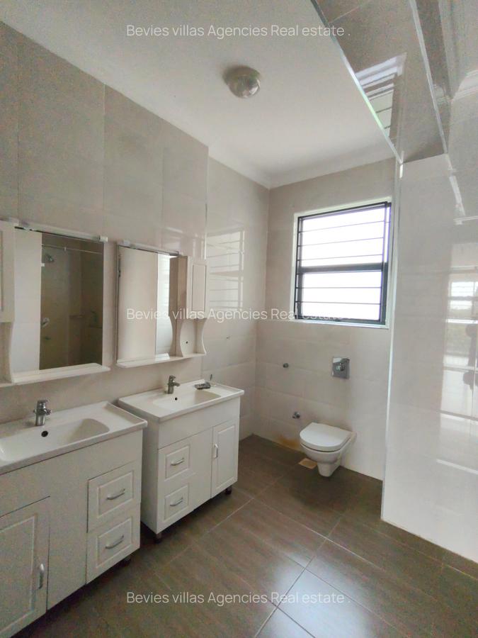 3 Bed Apartment with En Suite at General Mathenge - 8