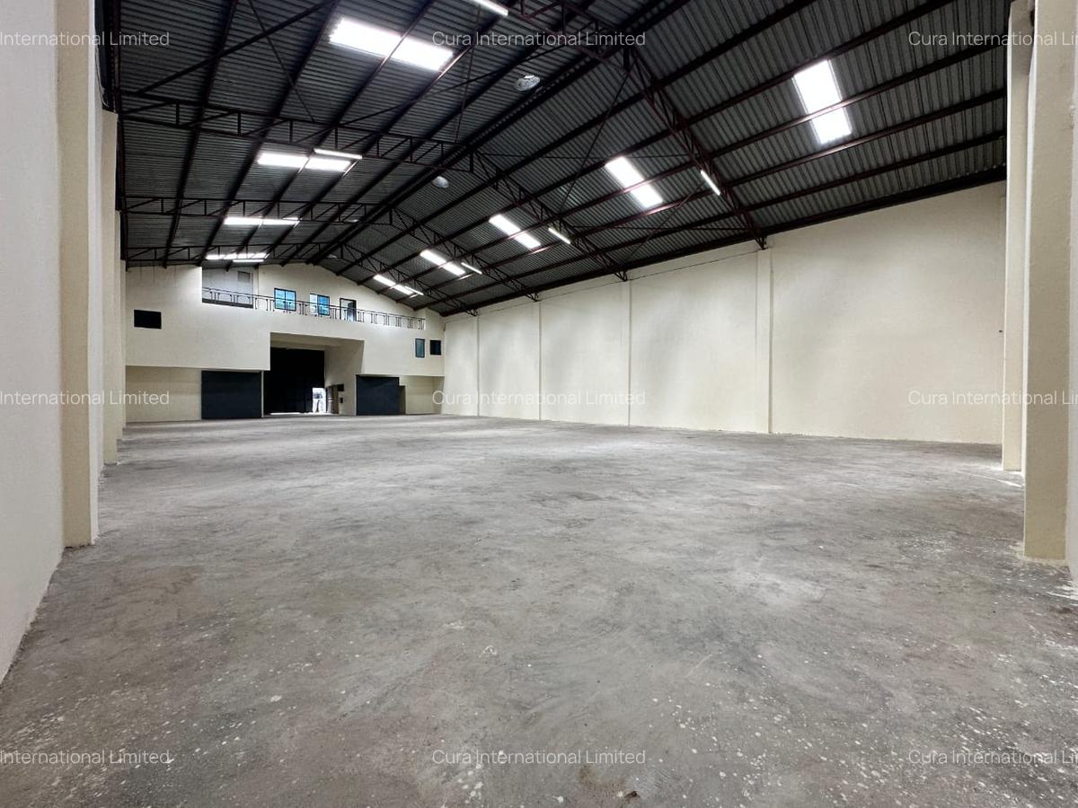 9,000 ft² Warehouse in Syokimau - 14