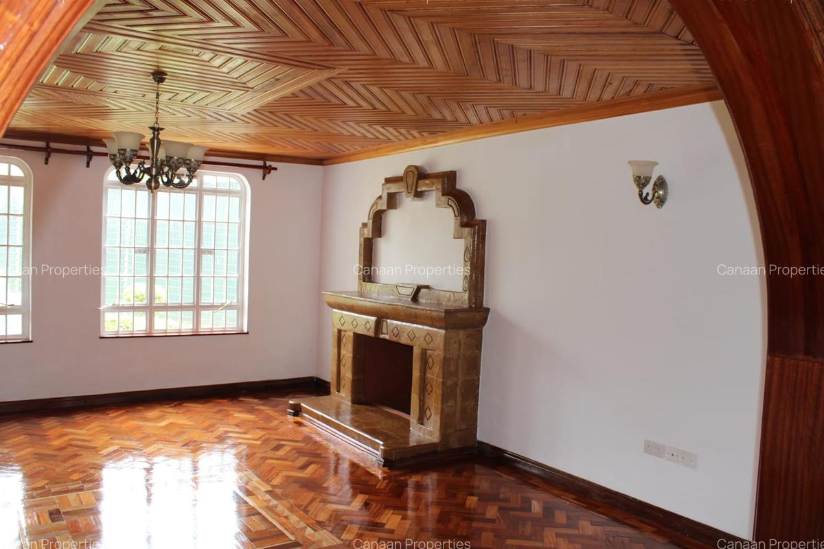 4 Bed Townhouse with Garden in Nyari - 11