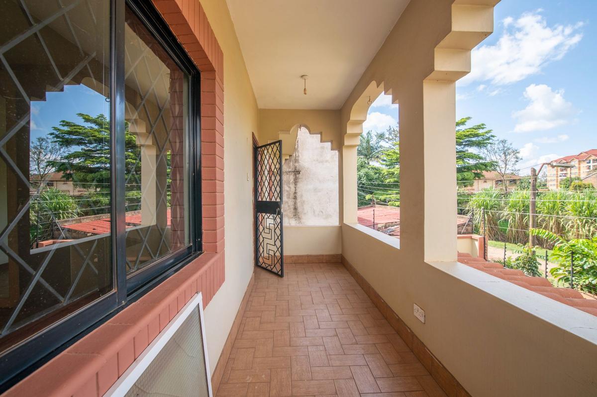 5 Bed House with En Suite in Thika - 11