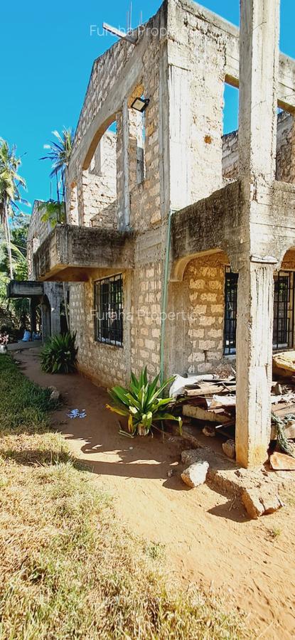 5 Bed House in Kikambala - 7