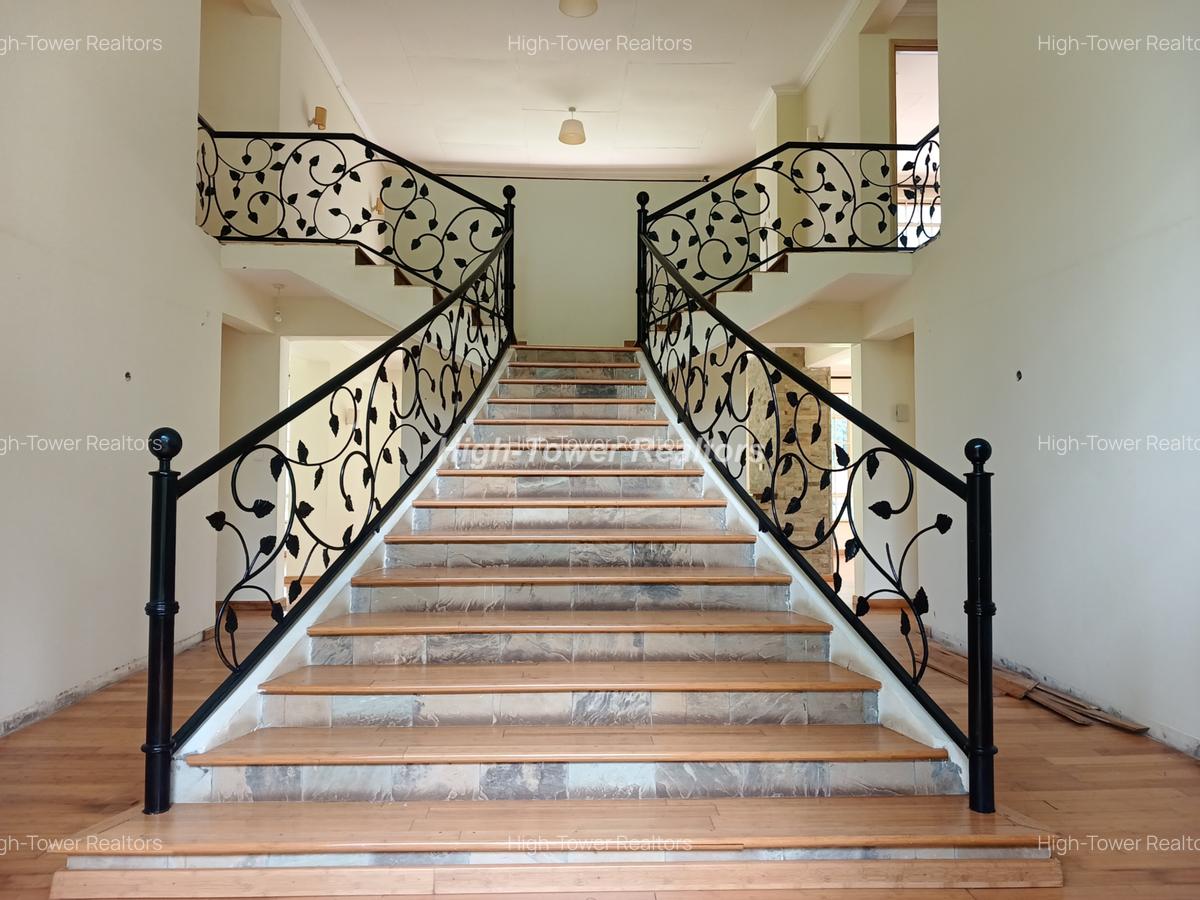 4 Bed House with En Suite in Karen - 4