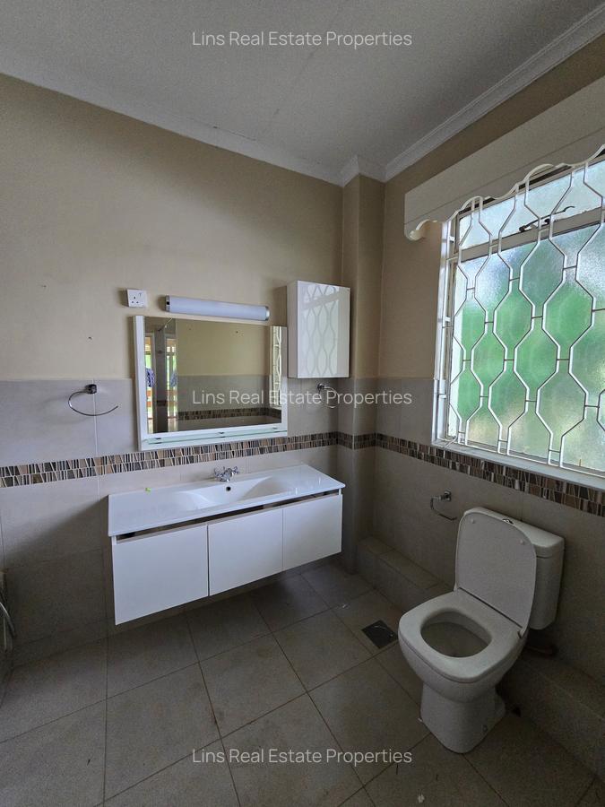 5 Bed House with En Suite in Kitisuru - 9
