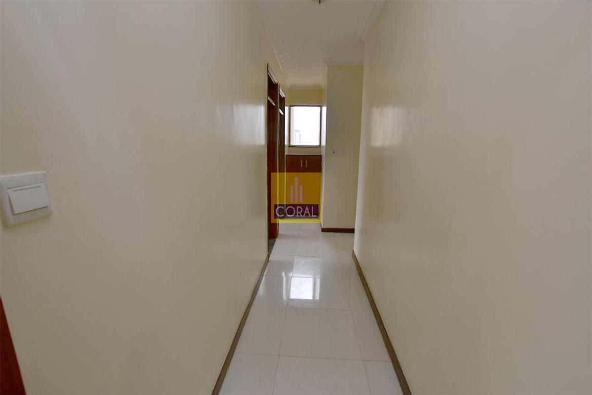 3 Bed Apartment with Swimming Pool in Kileleshwa - 10