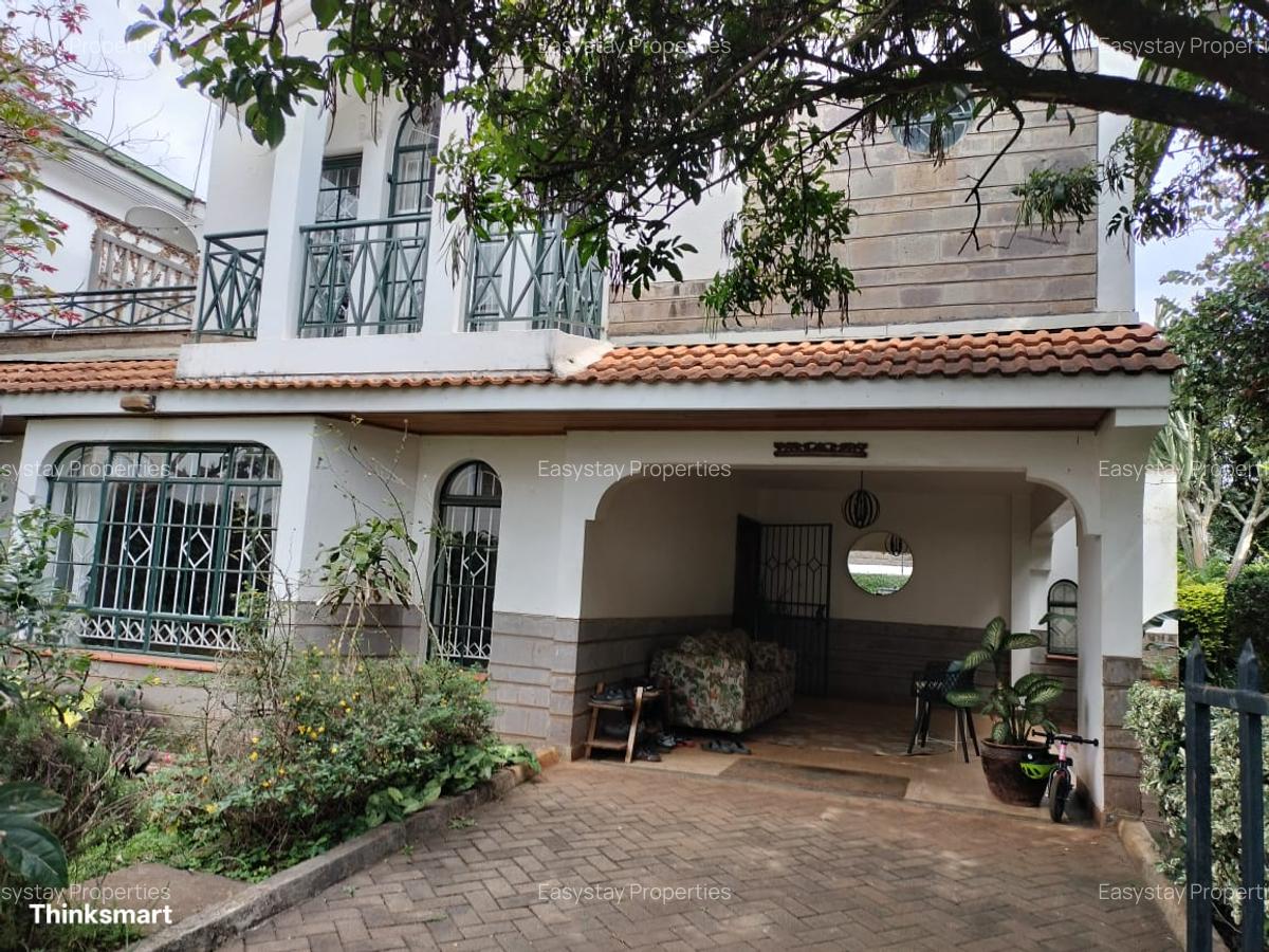 4 Bed Townhouse with En Suite in Lavington - 2