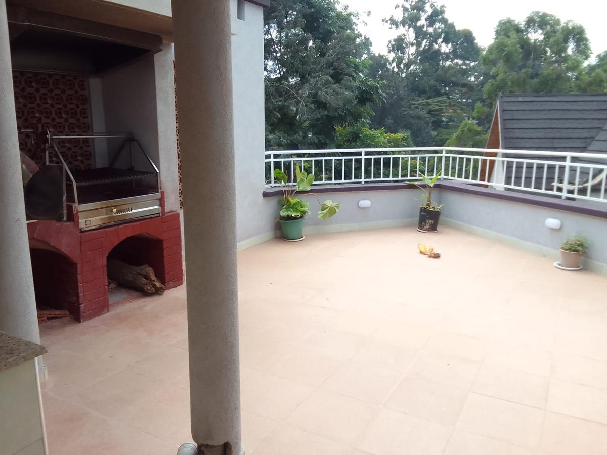 4 Bed Townhouse with En Suite in Westlands Area - 9