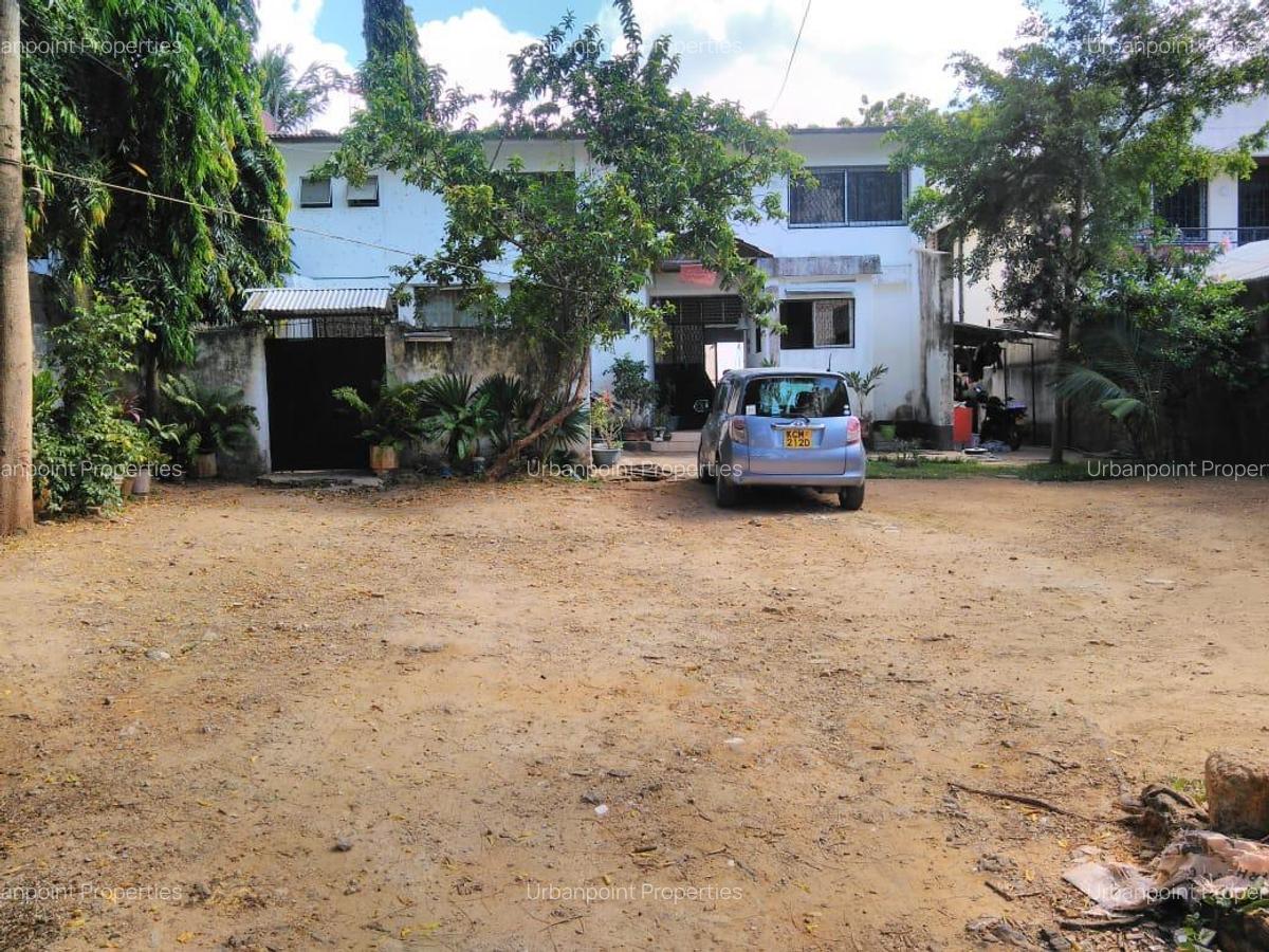 Commercial Property in Tudor - 5