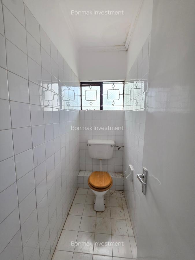 4 Bed Townhouse with En Suite at Near Lavington Mall. - 19