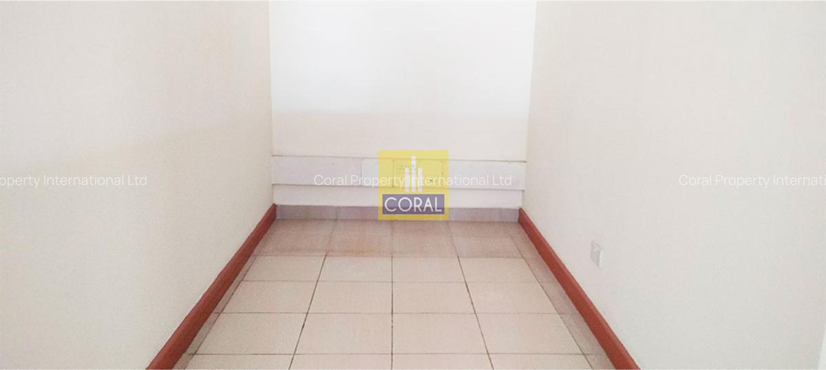 Office in Parklands - 11